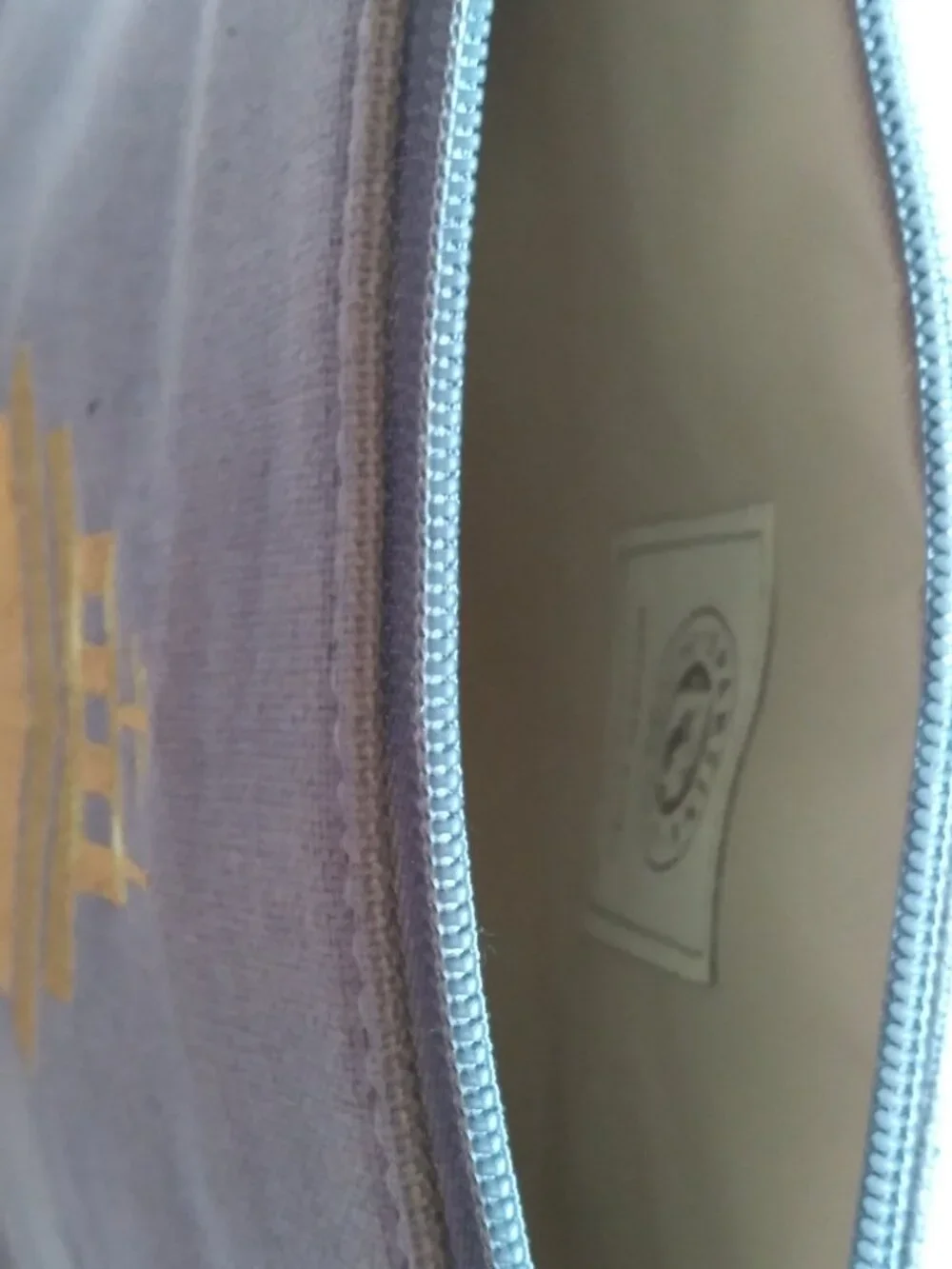 NWOT Spartina 449 Blue and Gold Cosmetic Case